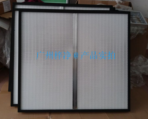 刀架式無隔板高效過濾器出風面帶有一定長度的刀口 刀架式無隔板高效過濾器出風面帶有一定長度的刀口